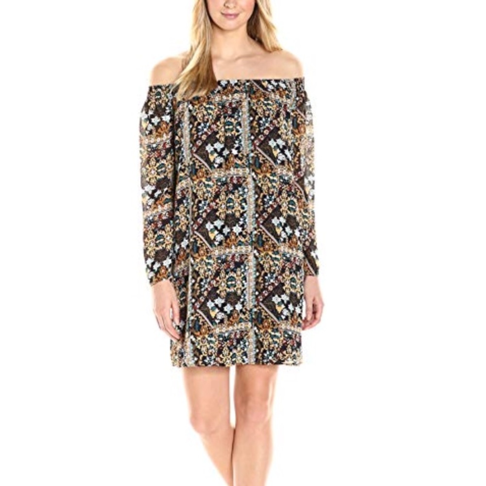 Mosaic Off-The-Shoulder Shift Casual Mini Dress - Picture 2 of 8